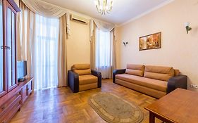 Apartments In The Center On Shota Rustaveli